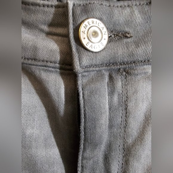 American Eagle Jegging Distressed Gray Women's Jeans - Picture 2 of 9